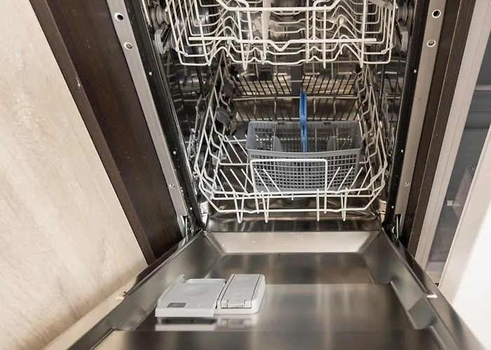 Marea 1 * Πομόριε